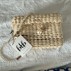 NWT Btb Los Angeles Straw bag